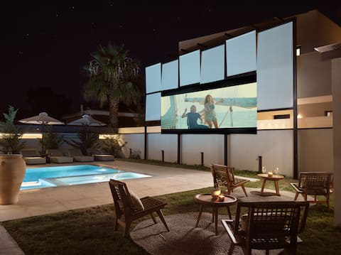 Vorto Luxury Villa I, with Pool & Movie Screen