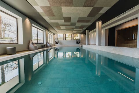 2-Raum Apartment in Panoramalage mit Indoor Pool