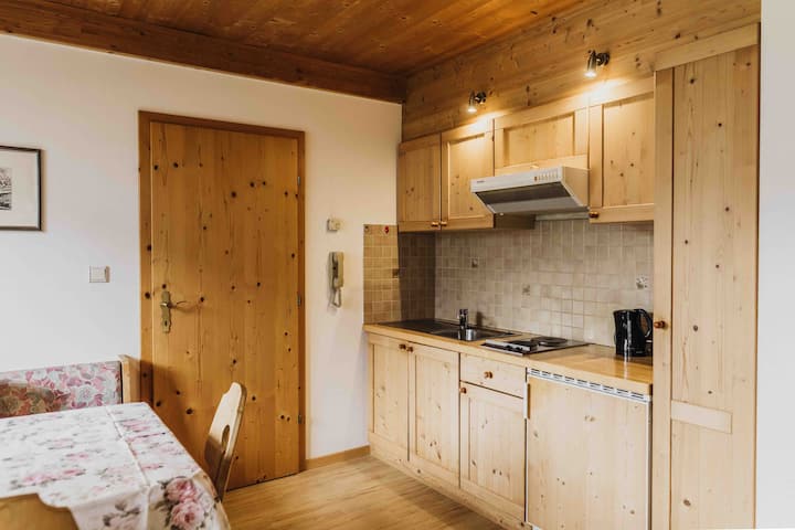 2-raum-apartment Mit 2 Doppelbetten & Indoor Pool - Merano