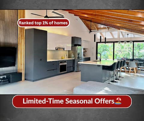 Luxury 4BR Beach Villa with Pool, Top 1% of Airbnb