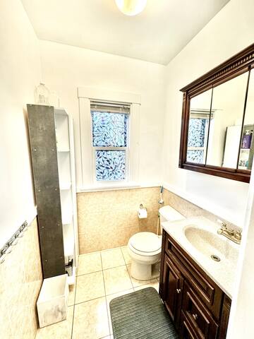 House on the Hill gallery image 5