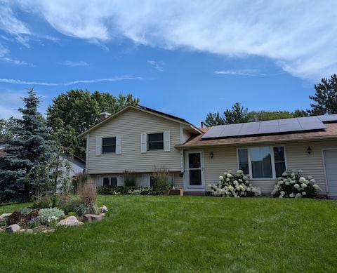 Kid & pet paradise! Family, couples retreat