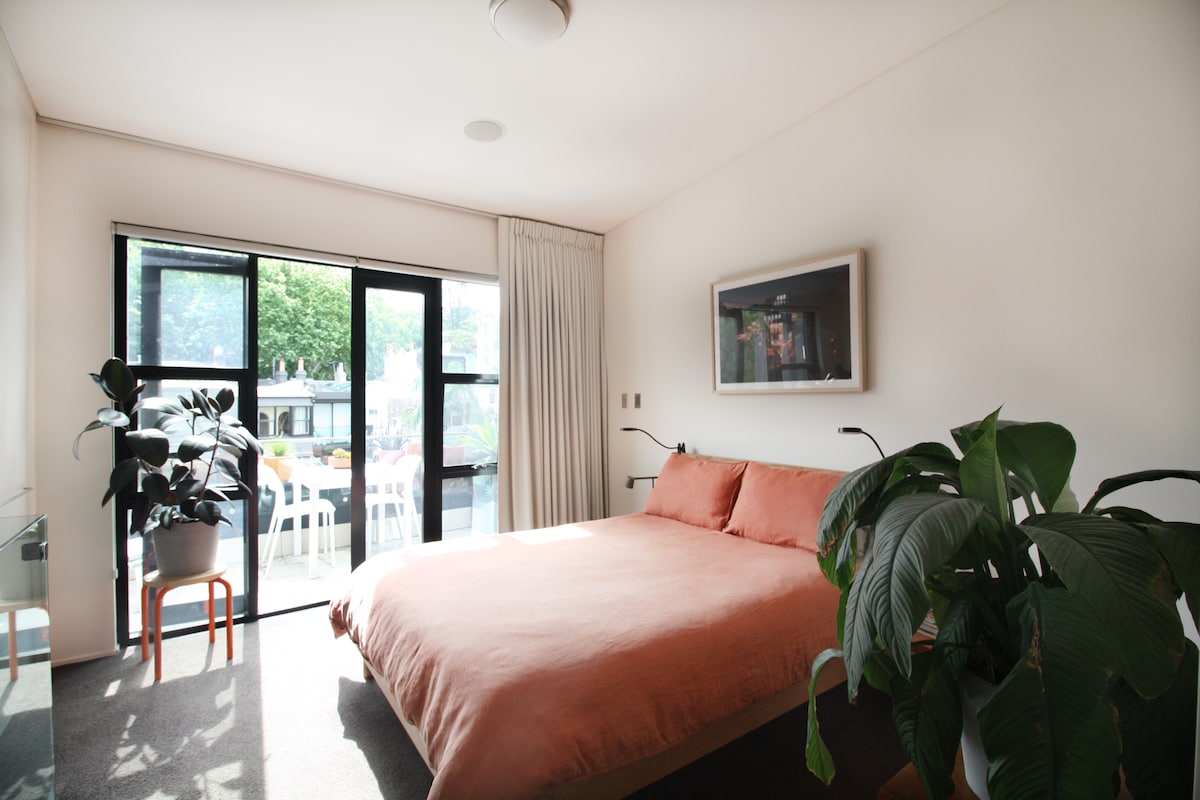 غرفة النوم 1