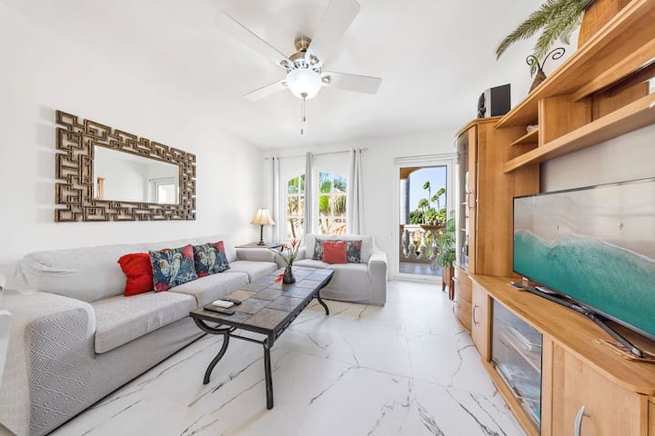 1br Condo @ Wacamaya Condos Great Pool & Location - アルバ