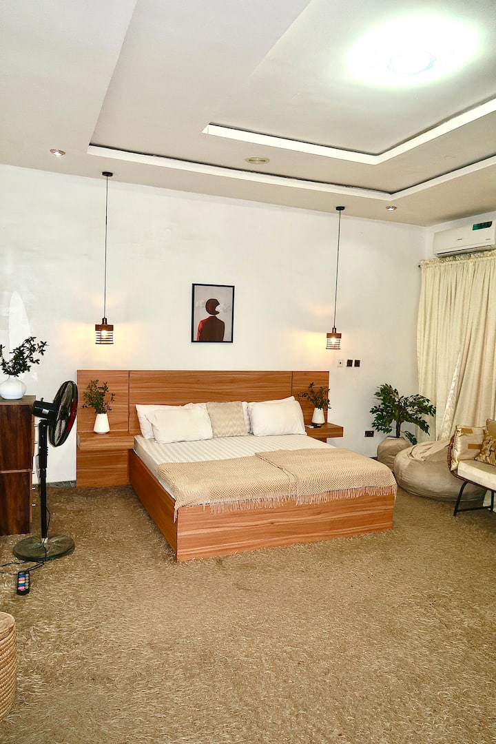 غرفة النوم 1