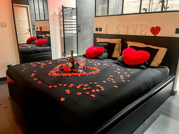 Magnifique ! Suite Privée Avec Jacuzzi & Piscine - Largentière