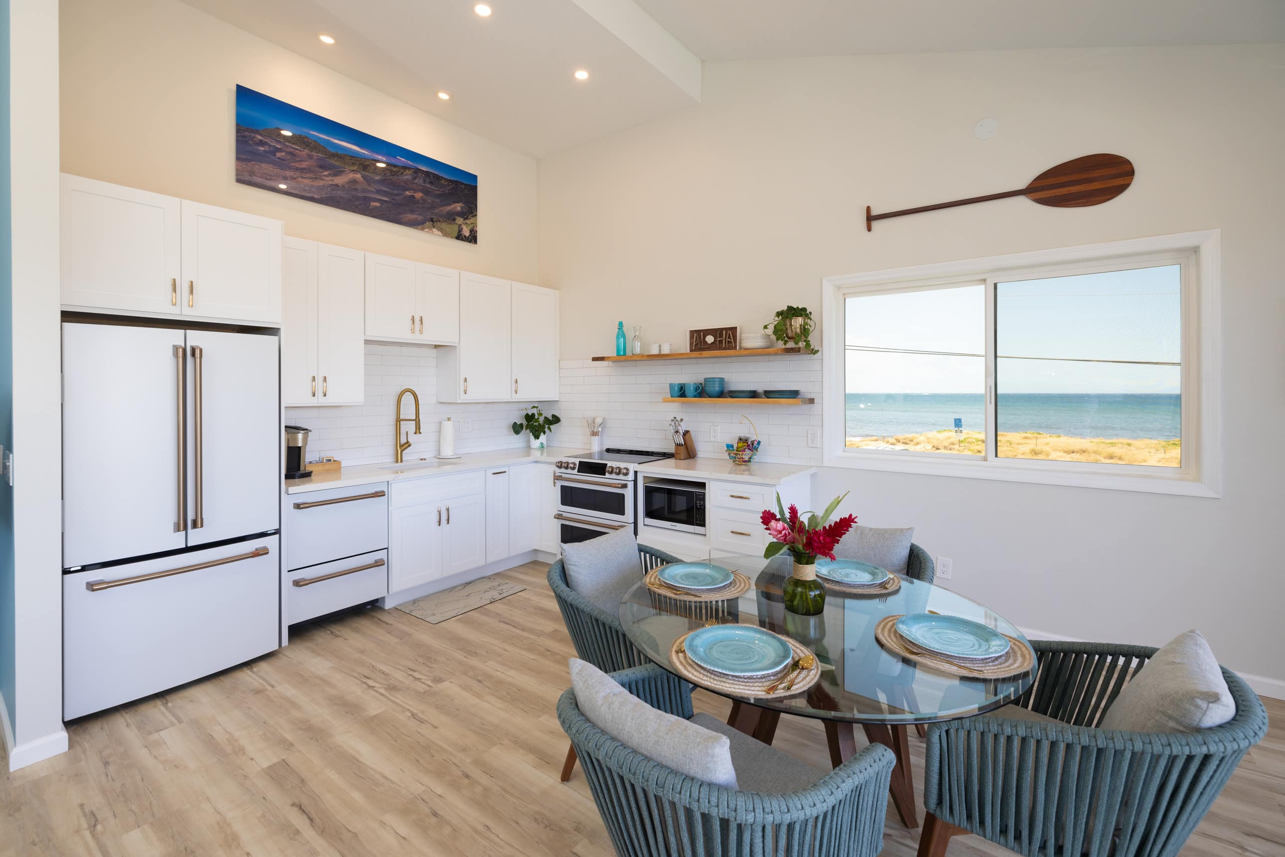 Luxury, Modern Oceanview! Beach, Pool, Hot Tub, AC - Image 20