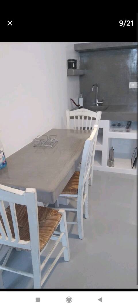 APARTMENT IN THE PORT OF TINOS