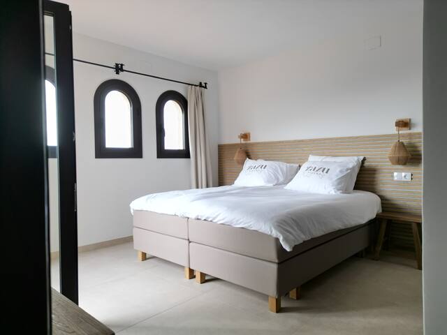 Villa Azure – ZAZU Villas gallery image 5