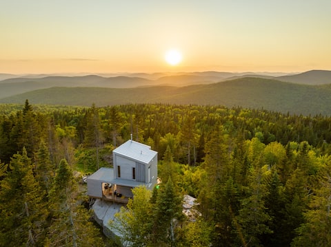 DUN - Panoramic View with Spa Near Quebec City