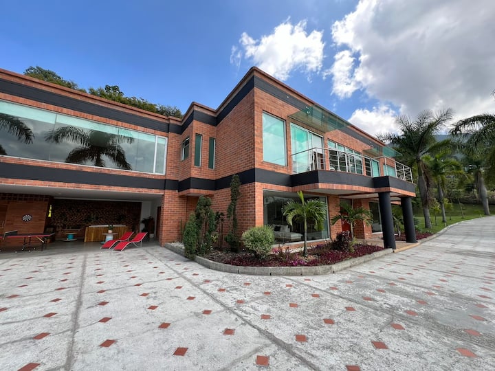 Medellín Vacation Rentals & Homes Antioquia, Colombia Airbnb