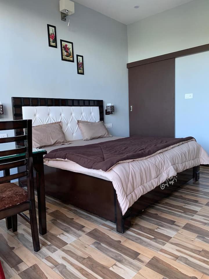 საძინებელი 2