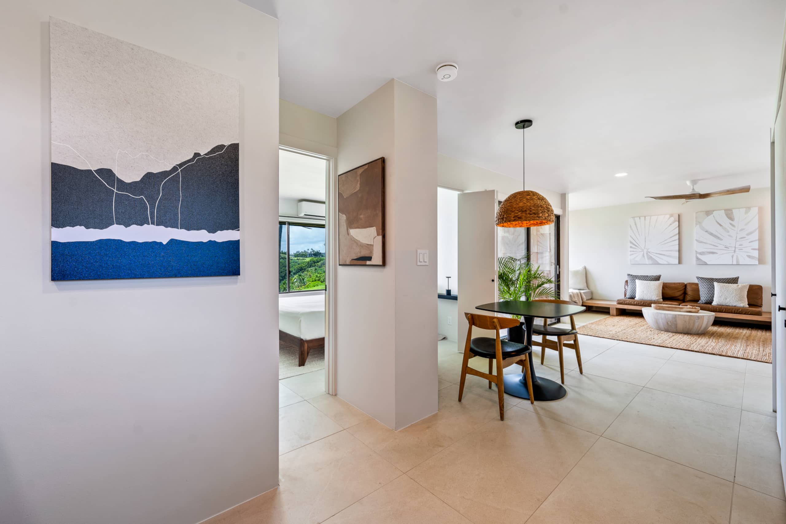 Ocean View Hideaway - Image 12