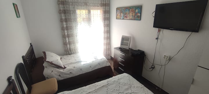 Dhomë gjumi 1