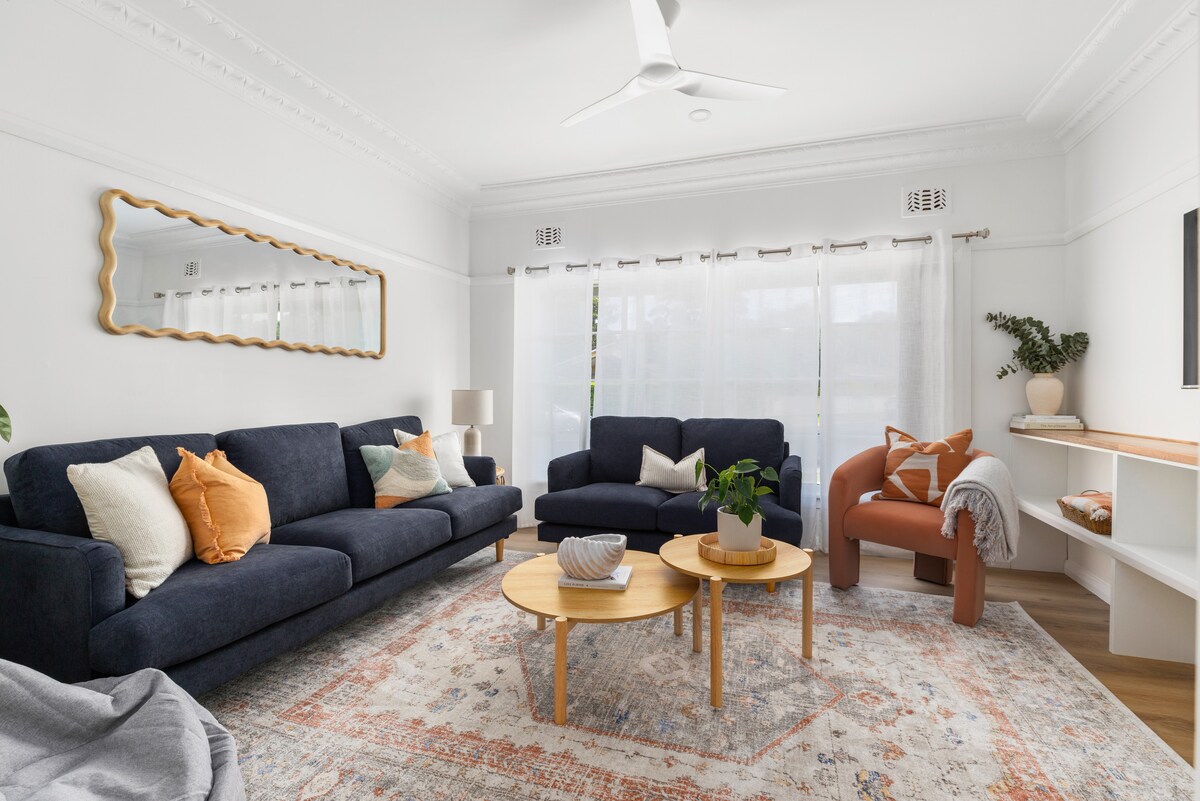 Successful Airbnb property: Haven House- Pool- Walk to beach in Sawtell