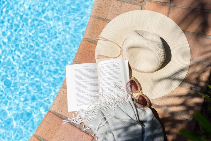 Haven House- Pool- Walk to beach
