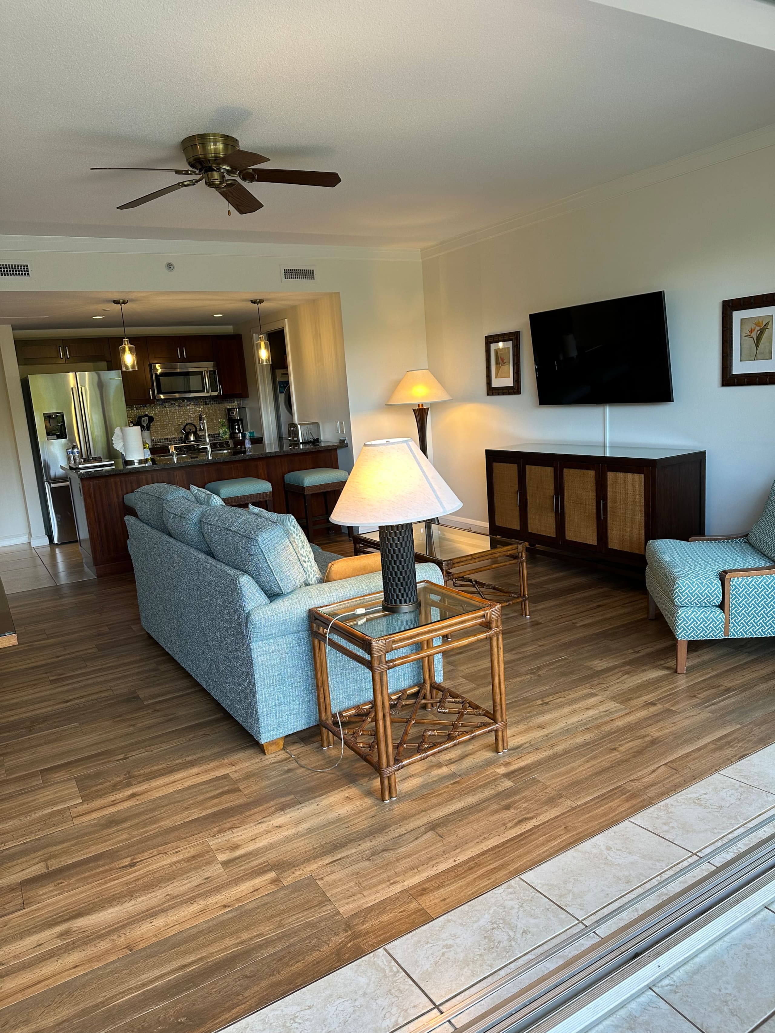 Condo in Lahaina · ★5.0 · 1 bedroom · 2 beds · 1 bath - Image 5