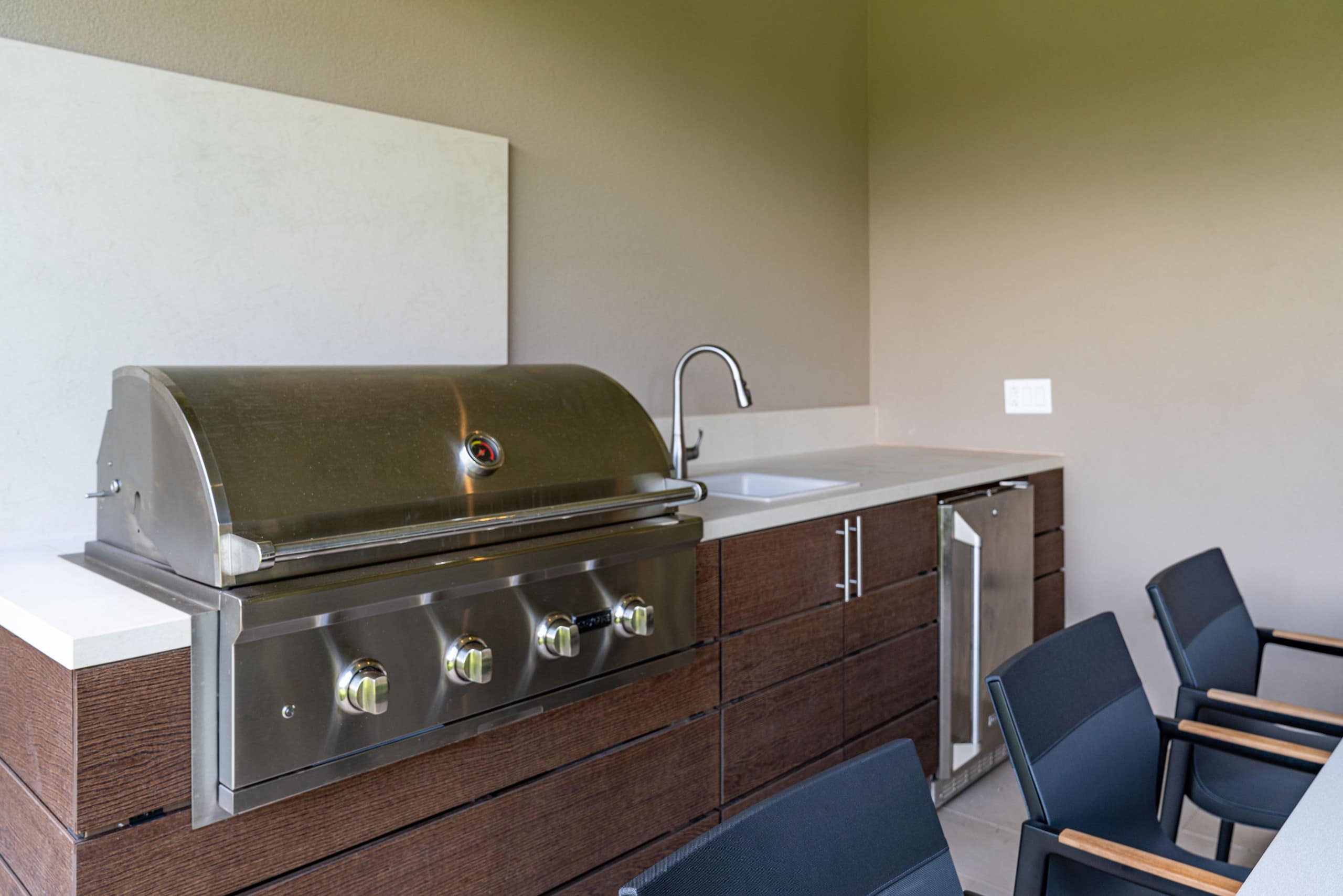 Condo in Lahaina · ★4.96 · 3 bedrooms · 4 beds · 3 baths - Image 45