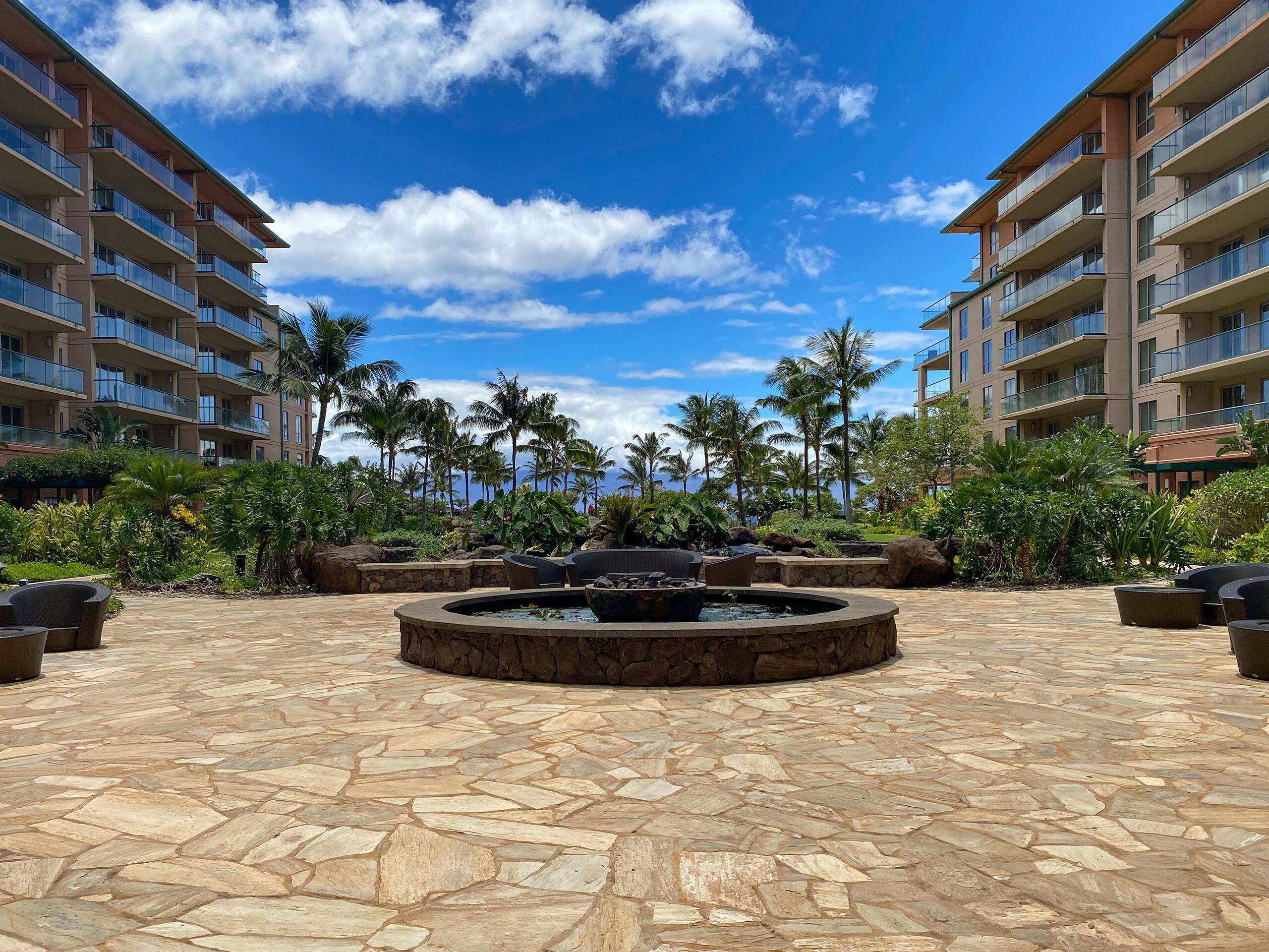 Condo in Lahaina · ★4.96 · 3 bedrooms · 4 beds · 3 baths - Image 59