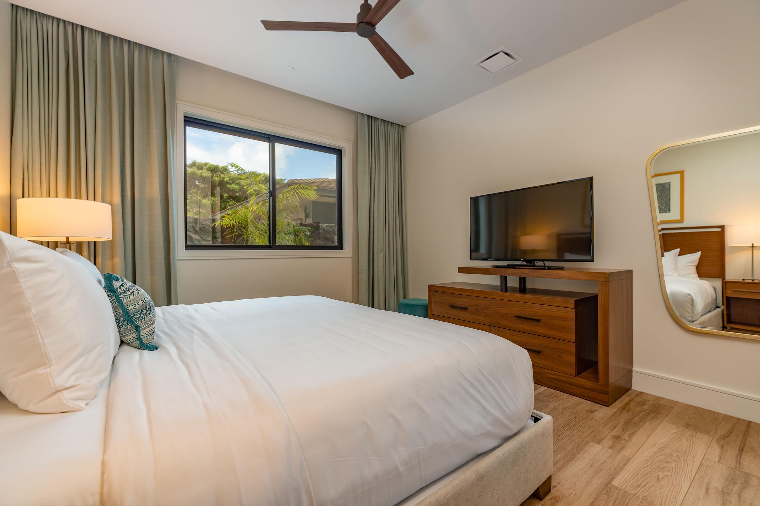 Condo in Lahaina · ★4.96 · 3 bedrooms · 4 beds · 3 baths - Image 26