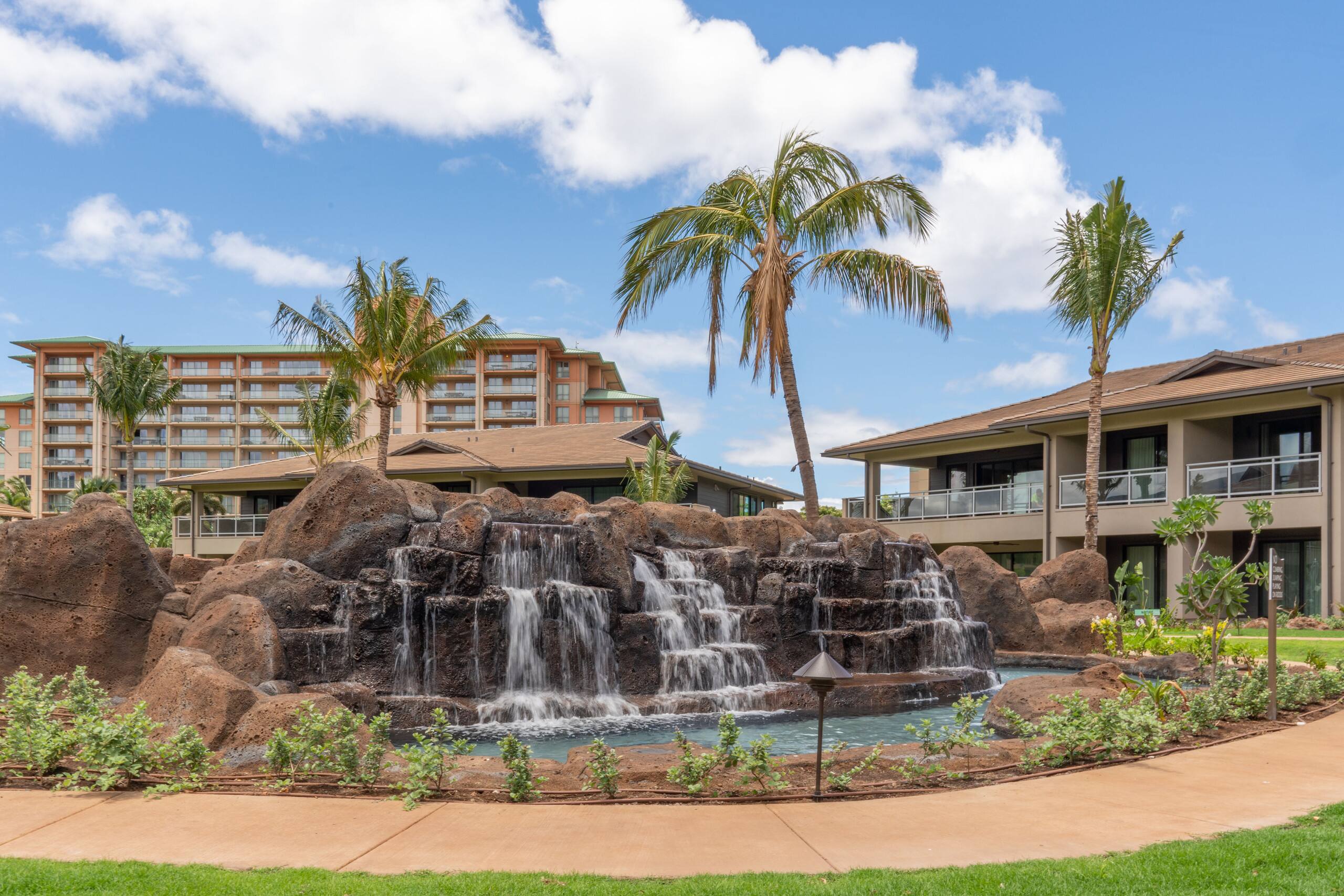 Condo in Lahaina · ★4.96 · 3 bedrooms · 4 beds · 3 baths - Image 40