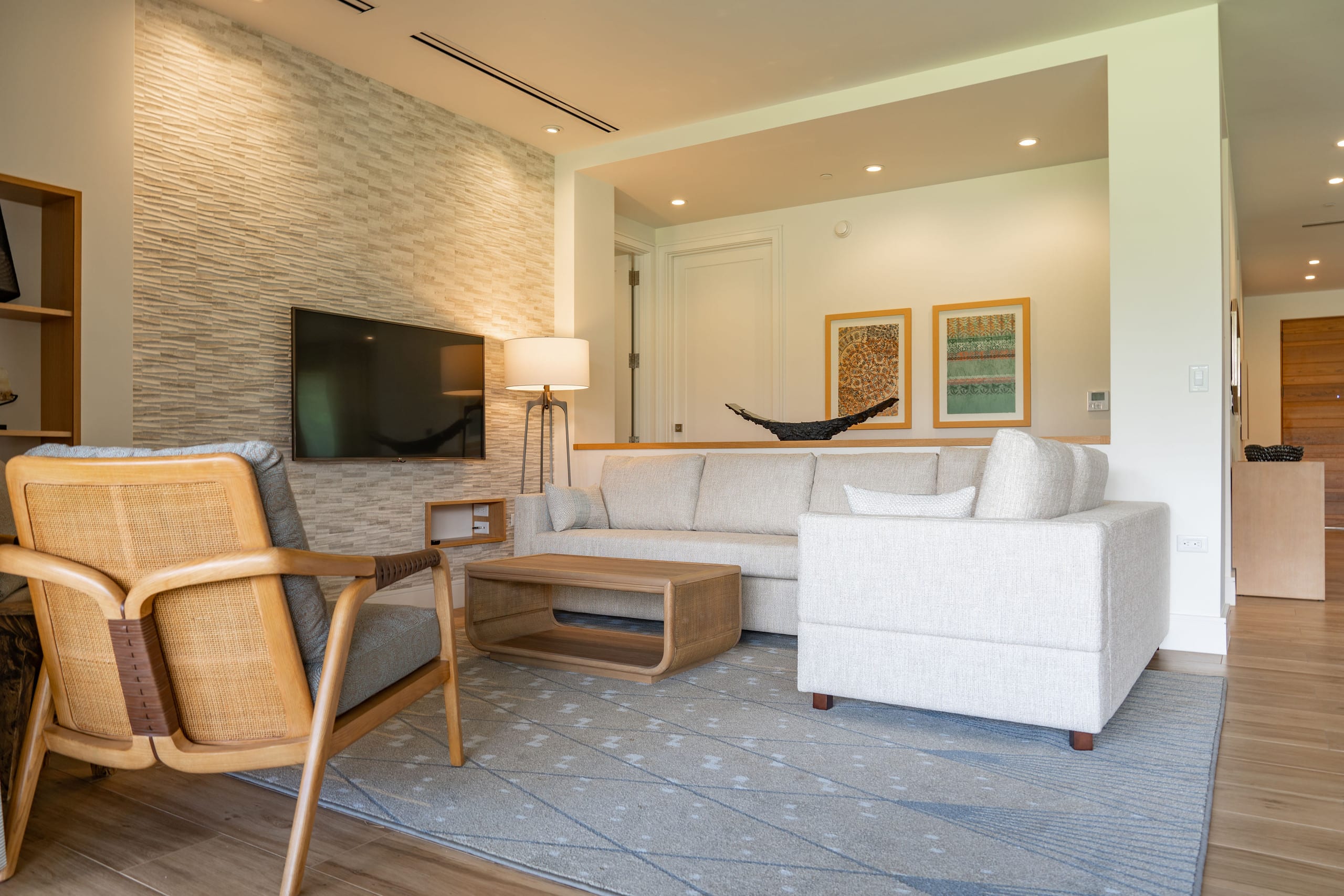 Condo in Lahaina · ★4.96 · 3 bedrooms · 4 beds · 3 baths - Image 2