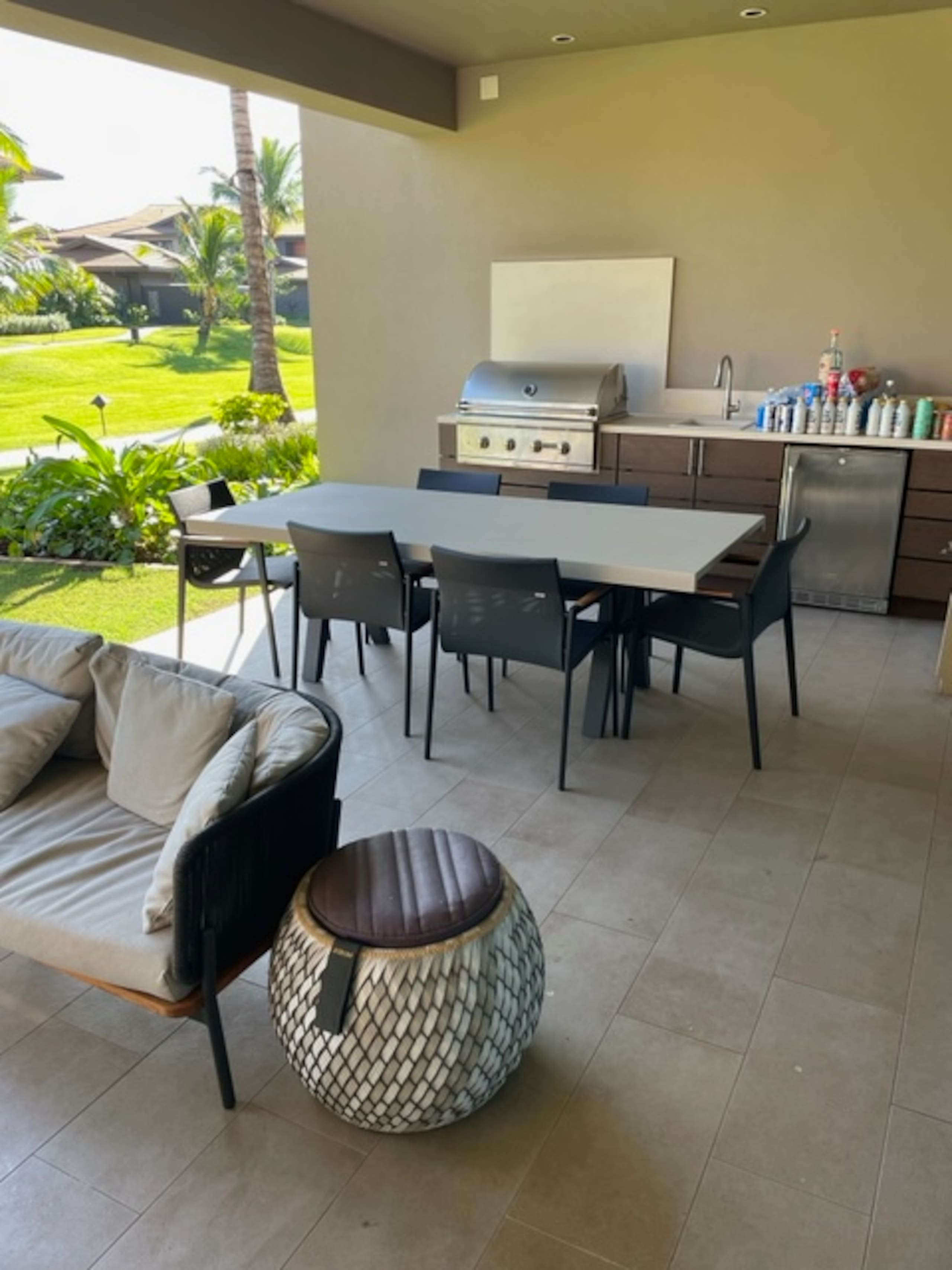 Condo in Lahaina · ★4.96 · 3 bedrooms · 4 beds · 3 baths - Image 72