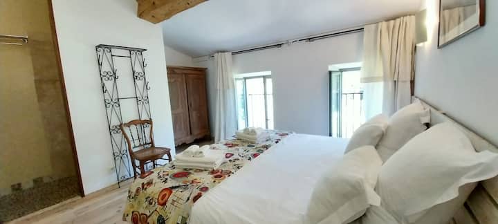 Chambre éclairée 180 cm