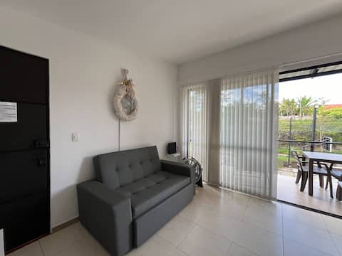 Successful Airbnb property: Enjoy the coffee region in a smart apartment in La Tebaida