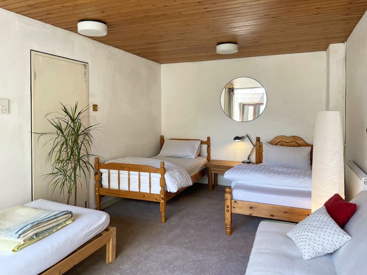 საძინებელი 3