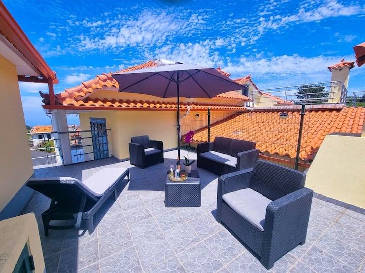 Panoramic Terrace Views Near Levada And Pico Ruivo - Faial