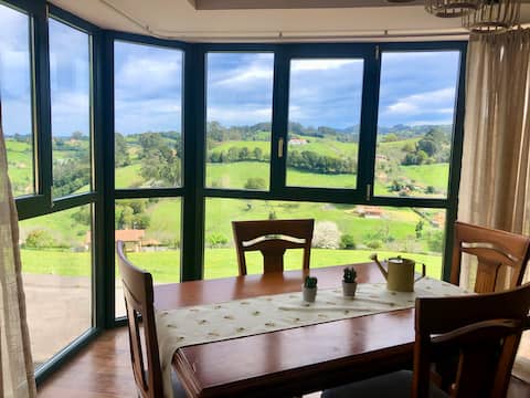 Airbnb con mejor rendimiento: El rincón de Gijón - House with a view en Gijón / Xixón