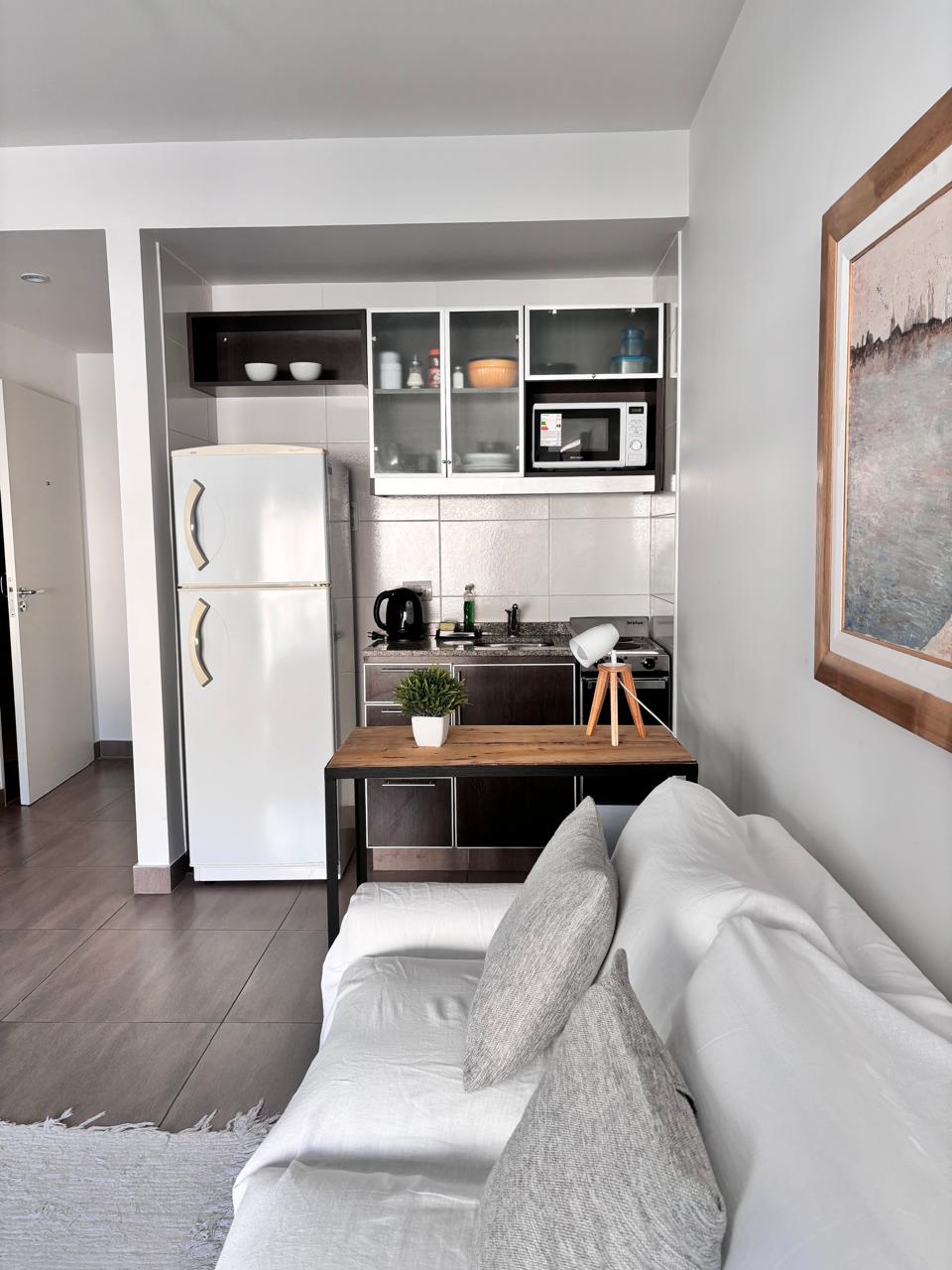 Popular Airbnb listing: Monoambiente Belgrano-Di Tella UNI-River in Belgrano