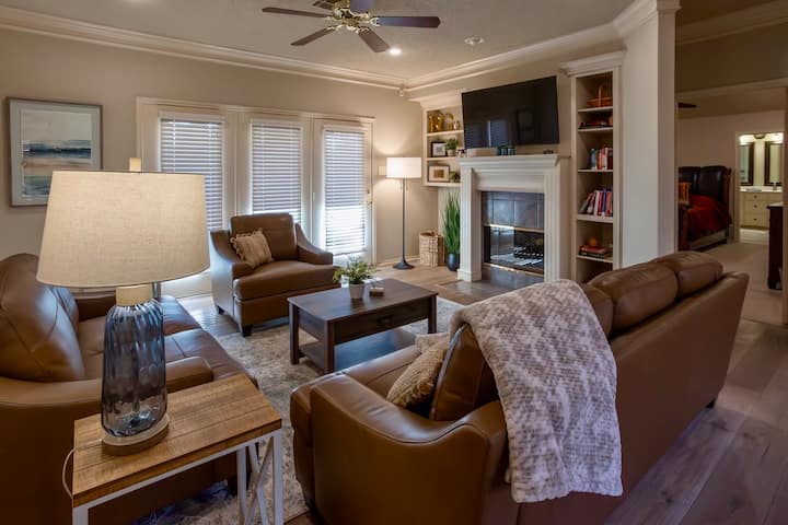 Beautiful Home In West Lubbock - TEXAS TECH UNIVERSITY, Lubbock