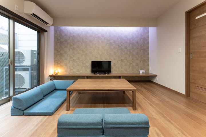 Near Downtown W/ Parking! Fits Groups Of Up To 7 - Kanazawa