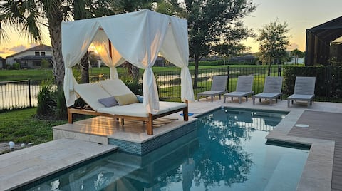 Luxurious Poolside Paradise: 4100 SqFt 5BR Home