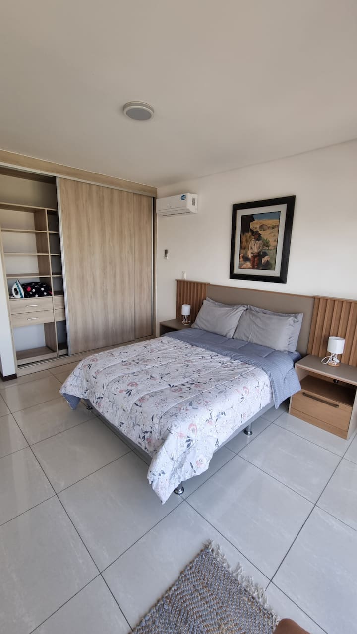 (8) Departamento De 2 Dormitorios - Bolivia