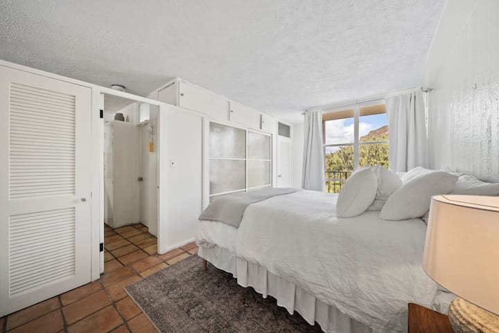 Quiet, restful bedroom with premium linens