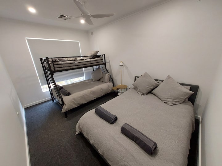 საძინებელი 3