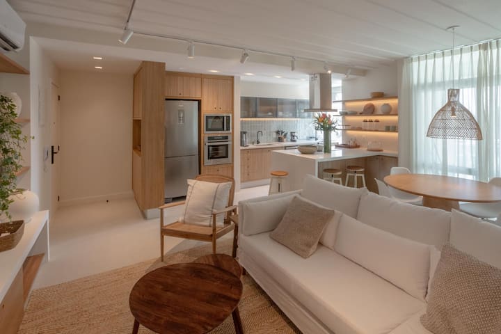 Luxury Beachfront Barra – Perfect for Families