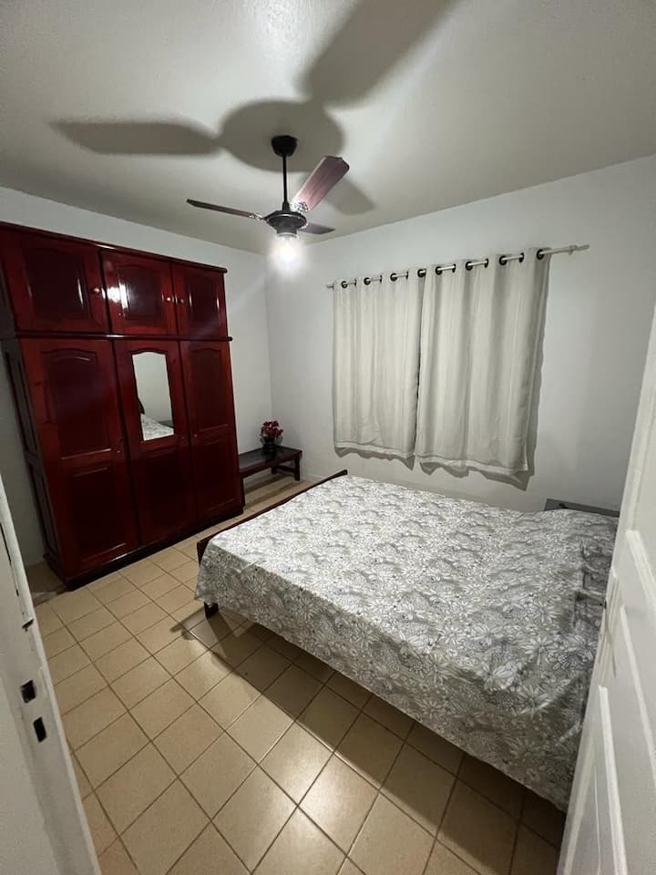 საძინებელი 1