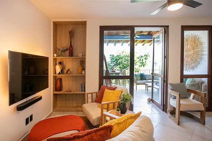 Modern Condo With Oceanview Pool In Zona Romantica - Puerto Vallarta