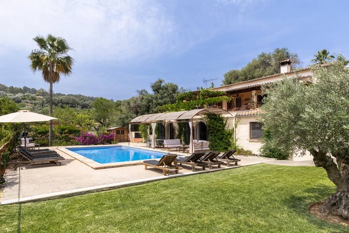 La Coma – 5 bedroom villa with private pool, table tennis, BBQ. gallery image 4