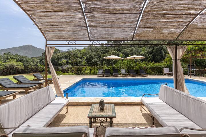 La Coma – 5 bedroom villa with private pool, table tennis, BBQ. gallery image 5