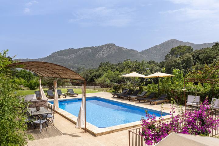 La Coma – 5 bedroom villa with private pool, table tennis, BBQ. gallery image 3