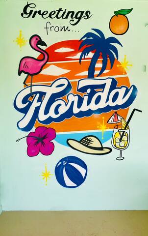 Beach|HeatedPool|Hottub|FreeParking gallery image 5