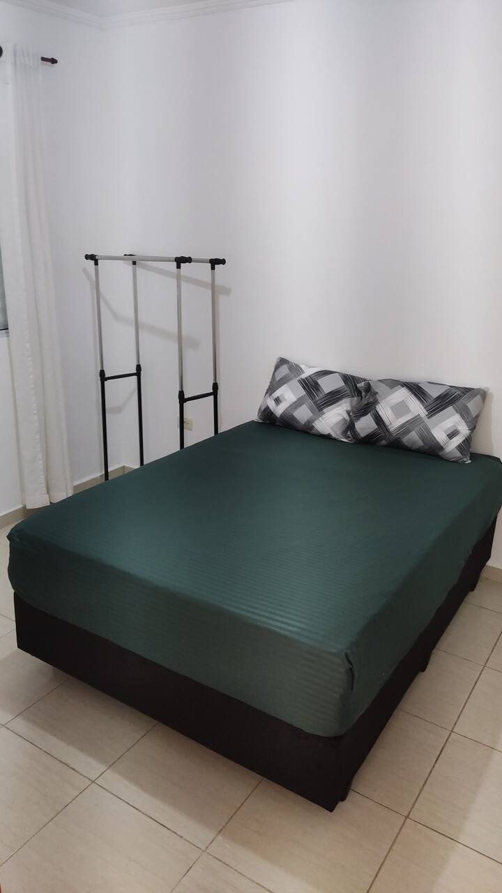 Dhomë gjumi 1