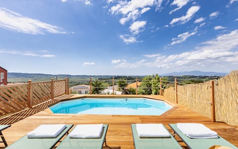 Charmant Morrona with pool