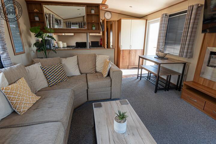 Caravan Hire Mersea Island - Eoeps - West Mersea