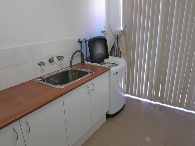 The Beach Retreat gallery image 5